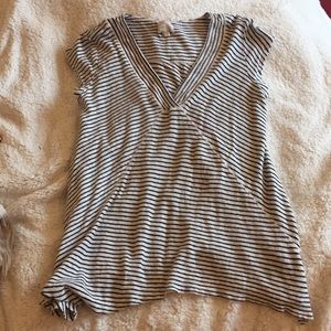 Anthropologie Tops - Anthropologie 9-H15 STCL brand sz. XS flowy top Anthropologie Tops - Anthropologie 9-H15 STCL brand sz. XS flowy top